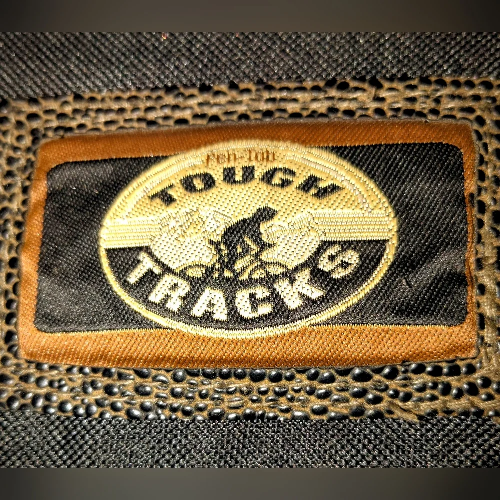 Pen-Tab Tough Tracks Messenger/Laptop Bag For Men/Women